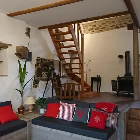 Holiday home Rouge Menil-Vin