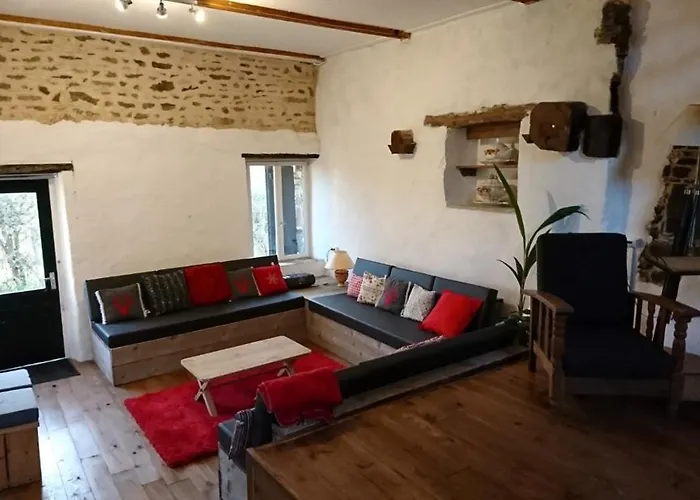 Rouge Semesterbostad *