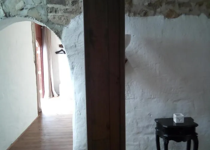 Semesterbostad Rouge Menil-Vin