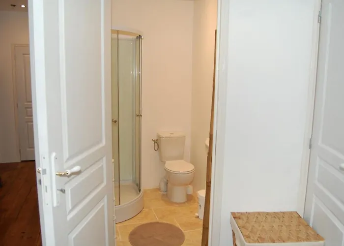 Rouge Semesterbostad *